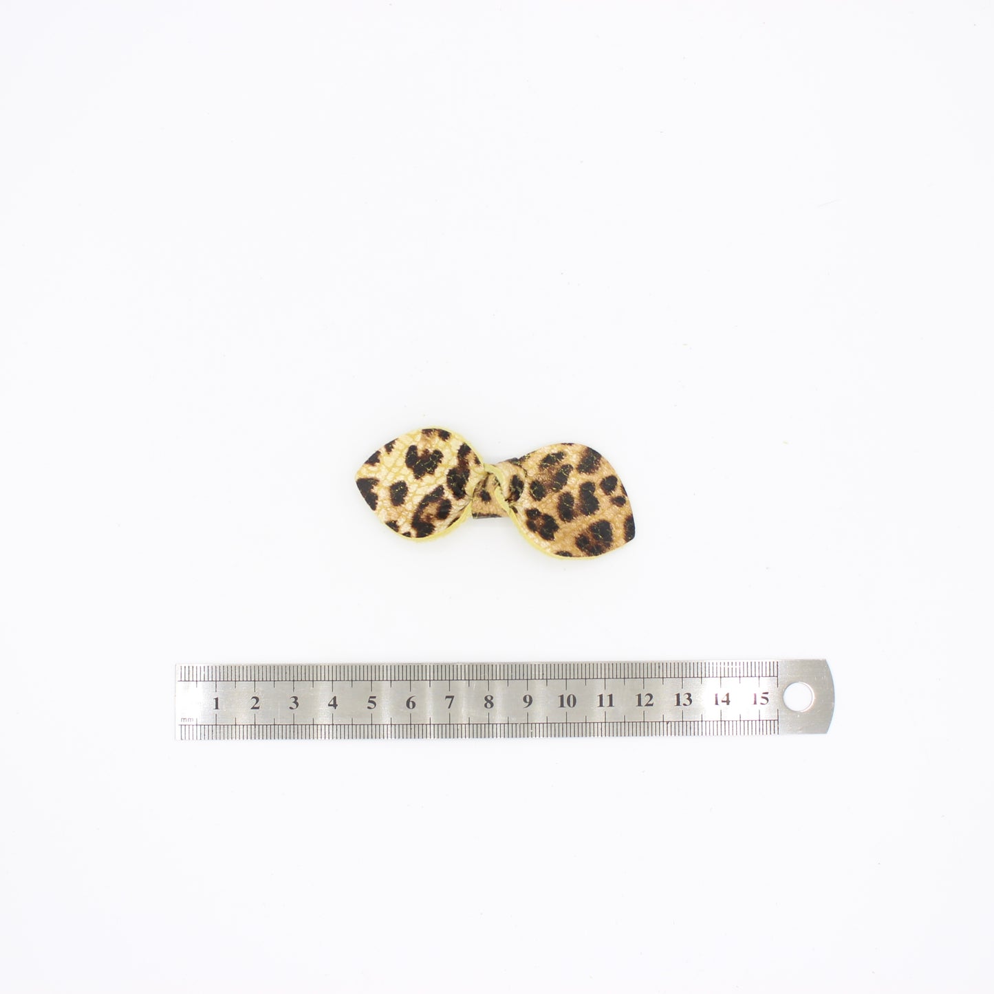 Leopard Bow